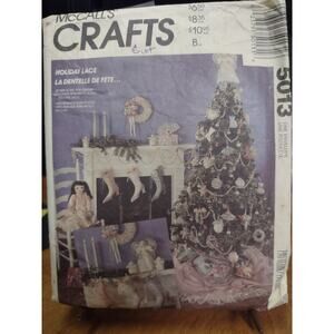 Vintage‎ McCall's Crafts Pattern 5013 Holiday Lace / Christmas Ornaments (1990)